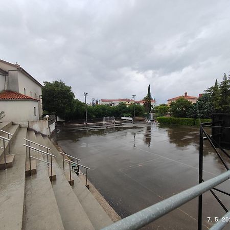 Apartman Pojine Gabonjin Kültér fotó