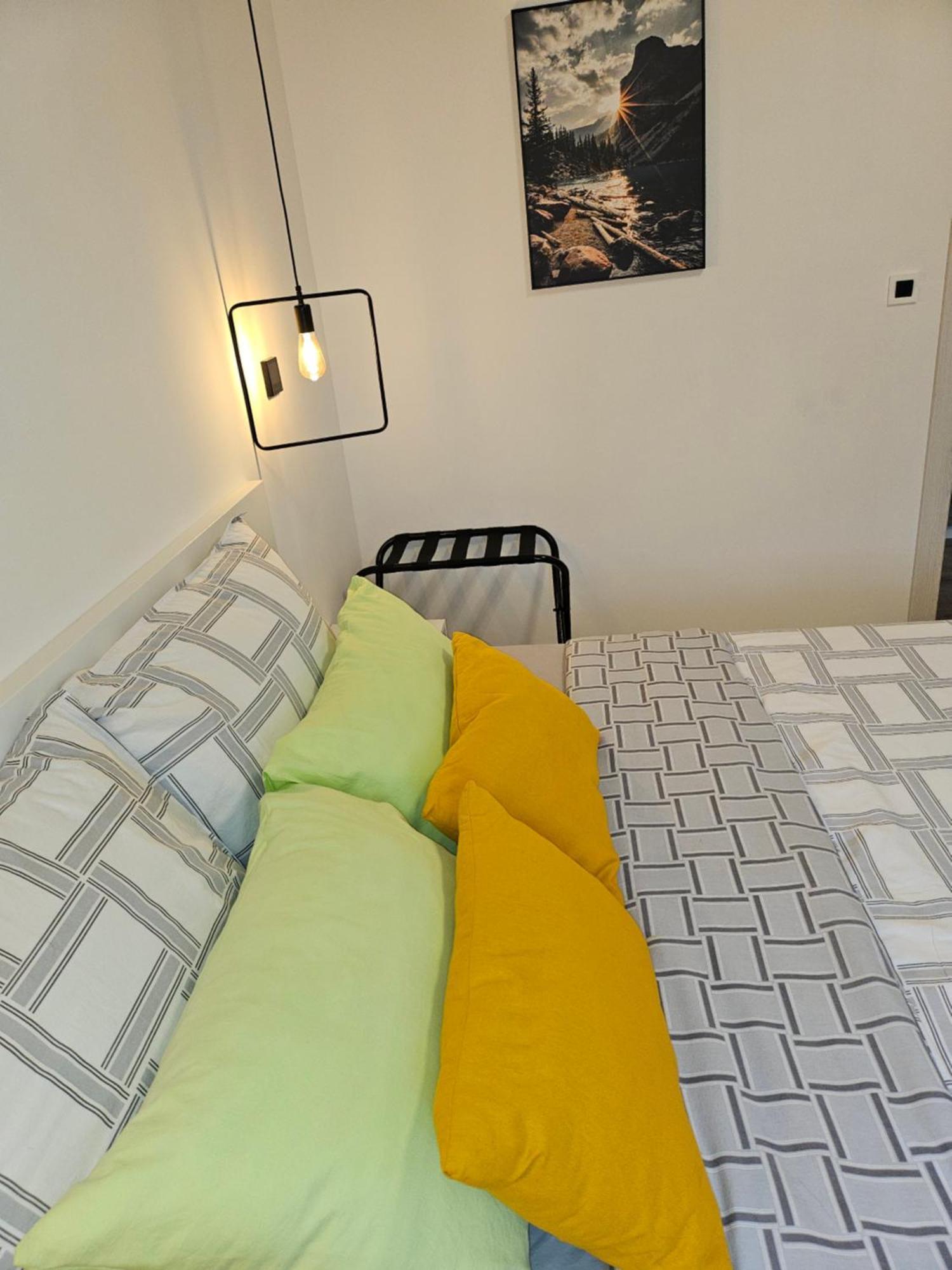 Apartman Pojine Gabonjin Kültér fotó
