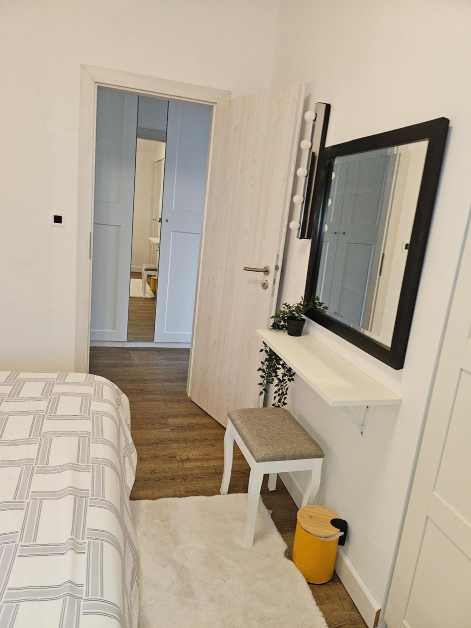 Apartman Pojine Gabonjin Kültér fotó